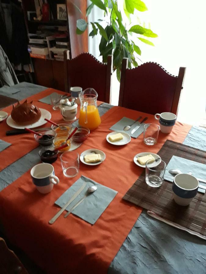 グロワ Hon-Ty Bed & Breakfast エクステリア 写真